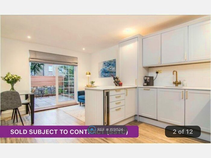 2 Bedroom Flat To Rent In Garfield Road, London, SW11