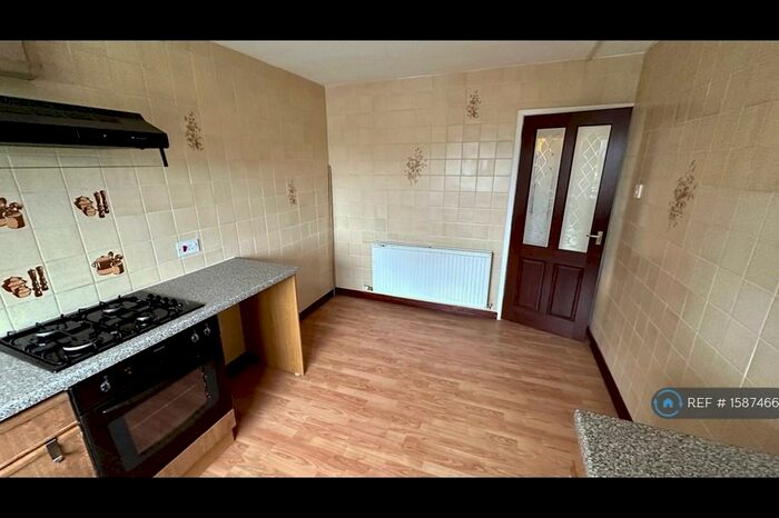 1 Bedroom Flat To Rent In Wood Steet, Sandycroft, CH5
