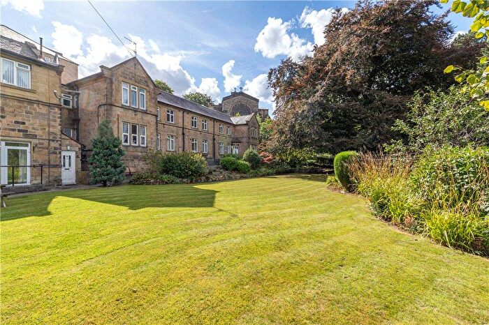 1 Bedroom Apartment For Sale In Queens Road, Ilkley, West Yorkshire, LS29