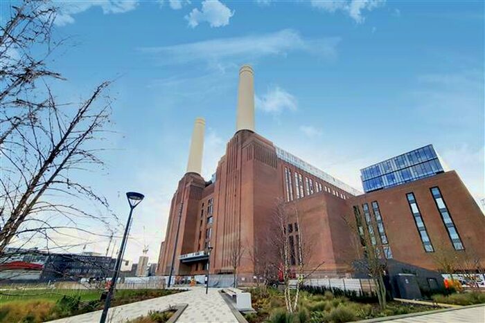 3 Bedroom Flat To Rent In Switch House West, Battersea Power Station, Circus Rd West, Nine Elms, London, SW11