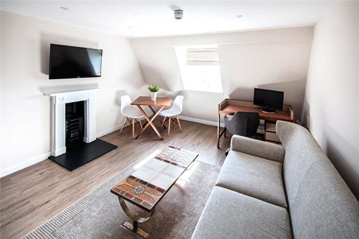 1 Bedroom Apartment To Rent In Charlotte Street, City Centre, BS1