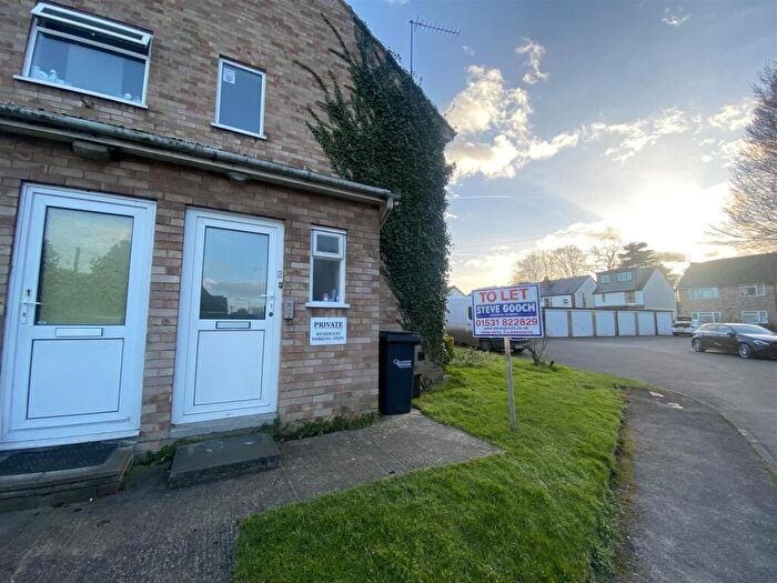 2 Bedroom Maisonette To Rent In Kingsholm Court Sandhurst Road Kingsholm Gloucester, GL1