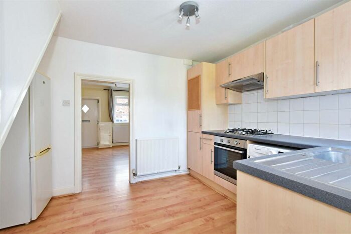 2 Bedroom Terraced House For Sale In Highfield Road, Berkhamsted, HP4