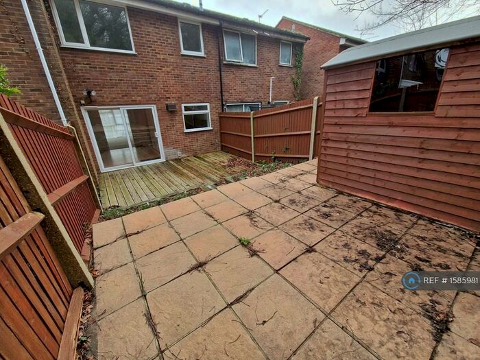 3 Bedroom Terraced House To Rent In Clovelly Way, Orpington, BR6