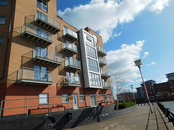2 Bedroom Flat To Rent In Keel Point, Ship Wharf, Colchester, Essex, CO2