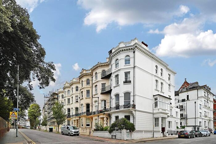 Apartment To Rent In Denmark Terrace, Brighton, BN1