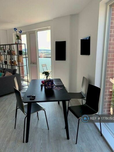 2 Bedroom Flat To Rent In Melody House, London, NW10