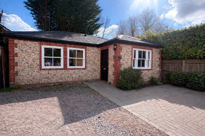 1 Bedroom Bungalow To Rent In Bishopsmead Parade, East Horsley, Leatherhead, Surrey, KT24