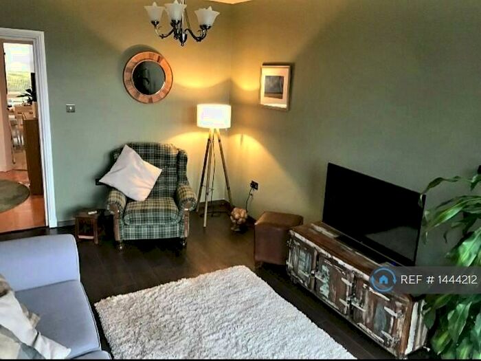 2 Bedroom Flat To Rent In Murano Street, Glasgow, G20