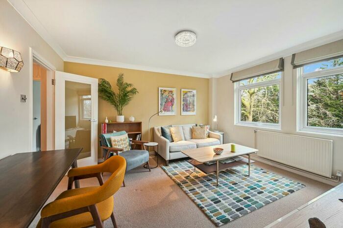 1 Bedroom Flat To Rent In Elm Park Gardens, London, SW10