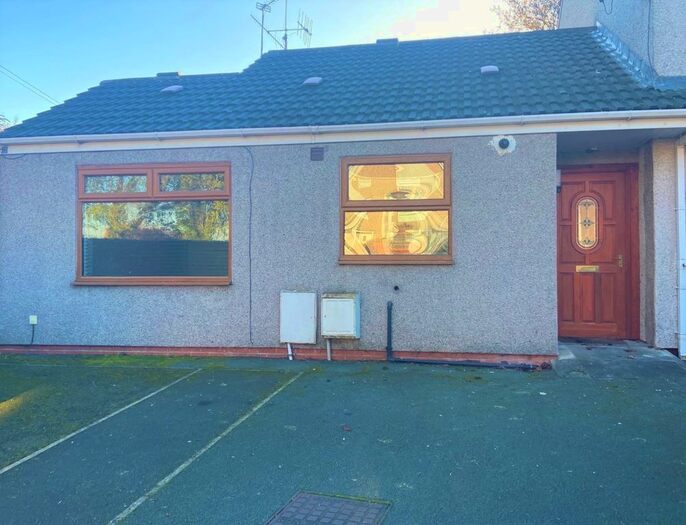 1 Bedroom Flat To Rent In Dinmor Road, Wythenshawe, Manchester M22