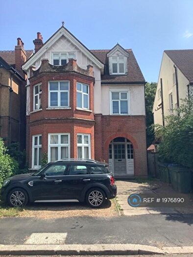2 Bedroom Flat To Rent In Surbrton, Surbrton, KT6