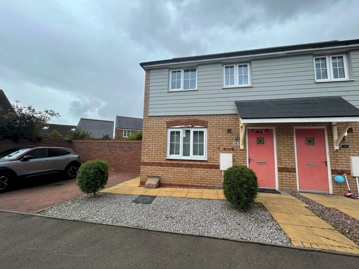 3 Bedroom Semi-Detached House To Rent In Victory Avenue, Brooklands, MK10