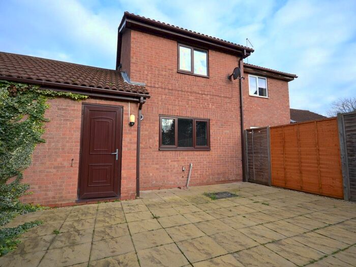 2 Bedroom Semi-Detached House To Rent In Gedling Close, Northampton, NN3