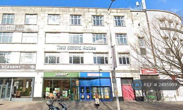 2 Bedroom Flat To Rent In Derrys Cross, Plymouth, PL1