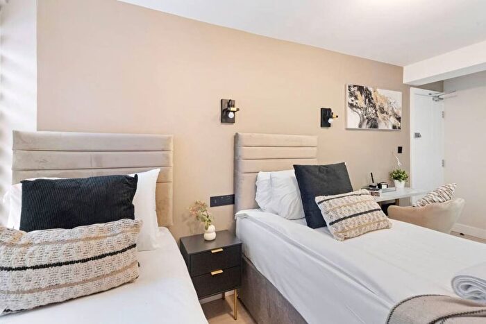 1 Bedroom Studio To Rent In Graham Rd, London, E8