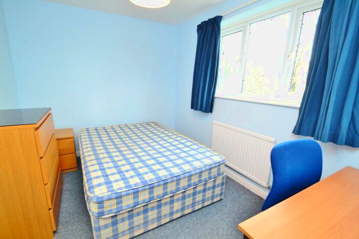 4 Bedroom Terraced House To Rent In Southampton, SO15