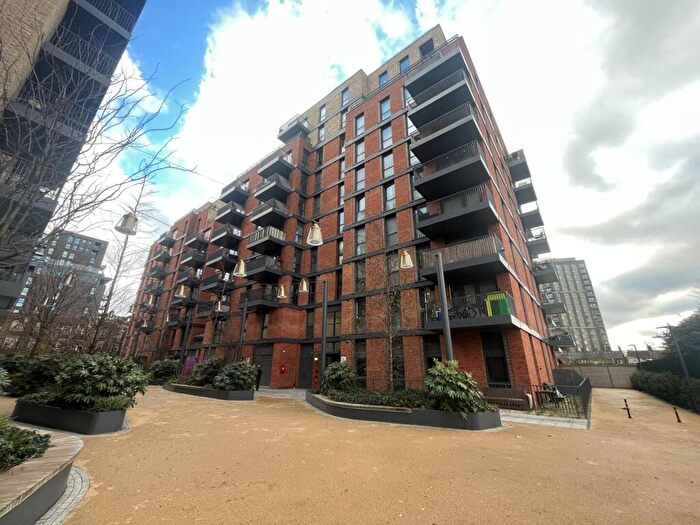 2 Bedroom Flat To Rent In Ashley Road, London, N17