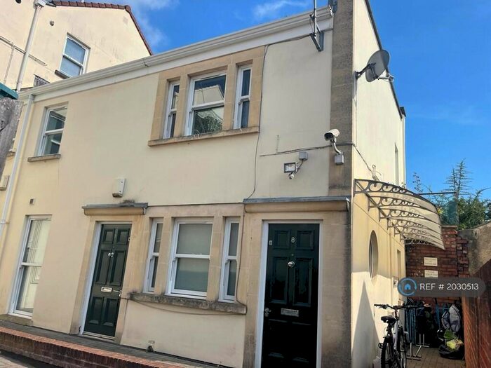 1 Bedroom Flat To Rent In Lower Ashley Road, St. Agnes, Bristol, BS2
