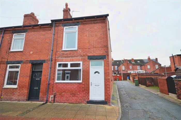 3 Bedroom Terraced House To Rent In Ambler Street, Castleford, WF10