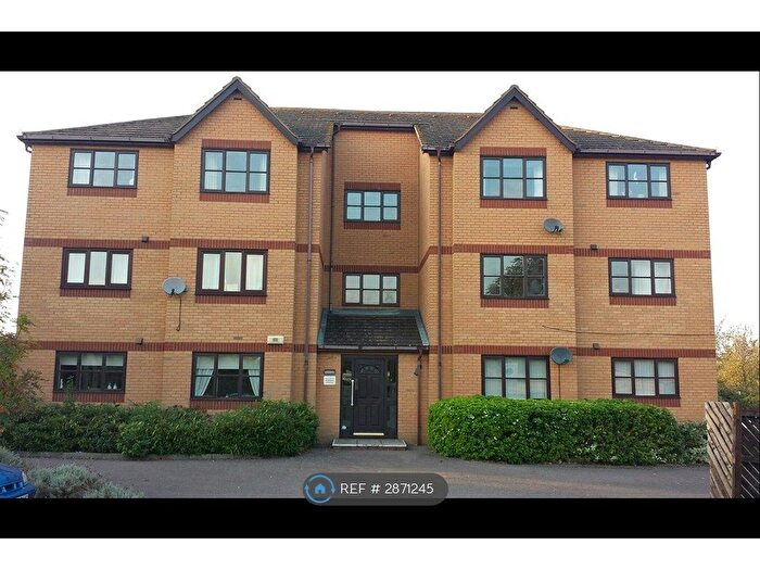 1 Bedroom Flat To Rent In Wimborne Crescent, Milton Keynes, MK4