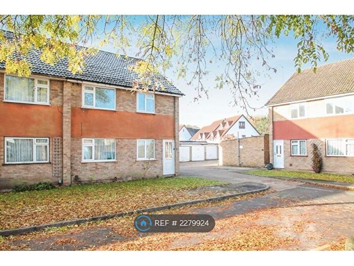 2 Bedroom Maisonette To Rent In Caroline Close, West Drayton, UB7