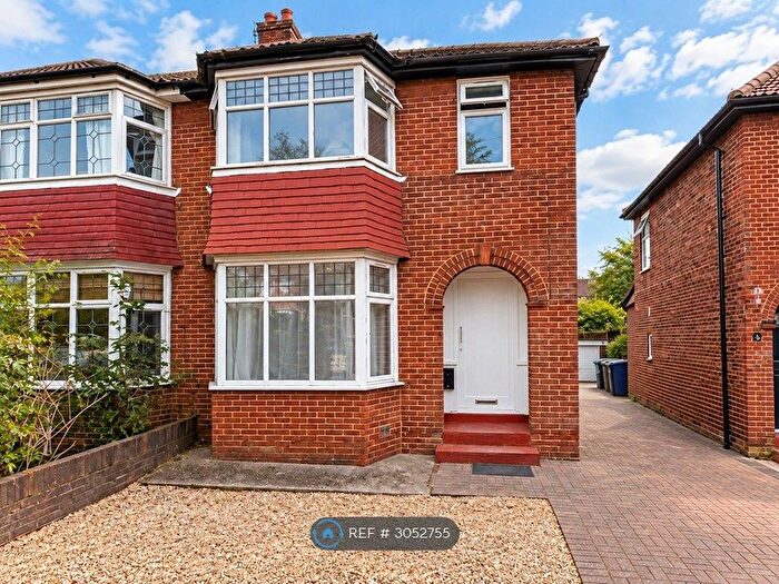 3 Bedroom Semi Detached House To Rent In Cheviot Gardens, London, NW2