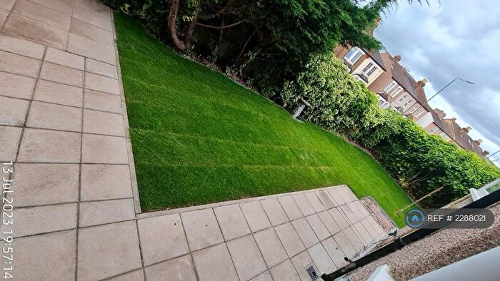 3 Bedroom End Of Terrace House To Rent In Mayplace Road West, London, DA7