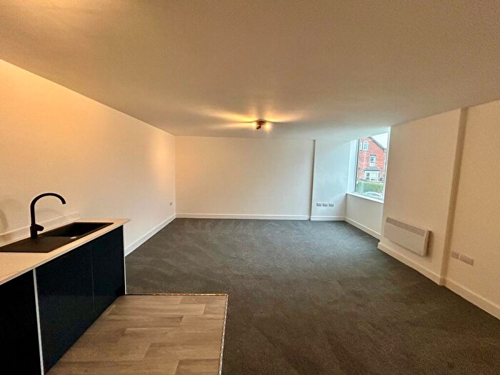 1 Bedroom Apartment To Rent In Reservoir House, West Street, Chesterfield, S40
