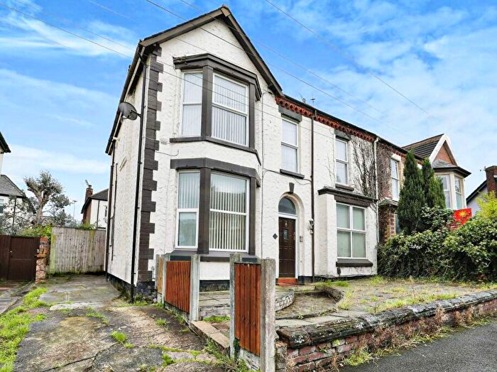 4 Bedroom Semi-Detached House For Sale In Molineux Avenue, Liverpool, L14