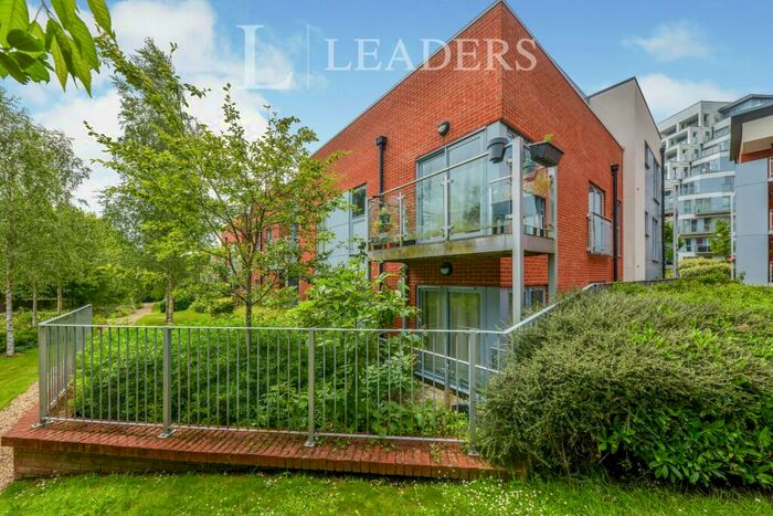 2 Bedroom Apartment To Rent In Charrington Place, AL1