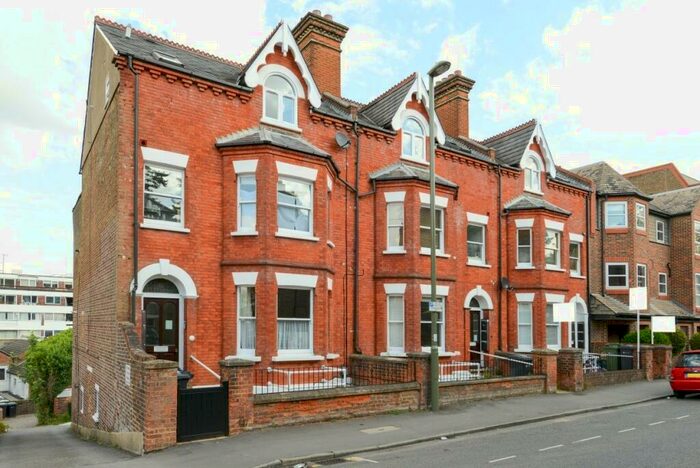 1 Bedroom Apartment To Rent In Highbrook House, Sydenham Road, Guildford, Surrey, GU1