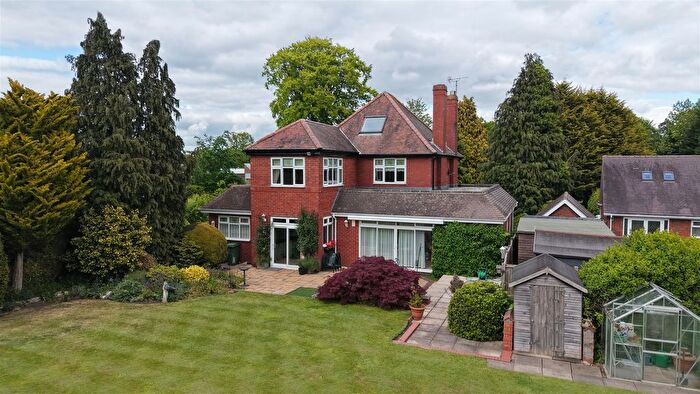 3 Bedroom Detached House For Sale In Harland Way, Cottingham, HU16