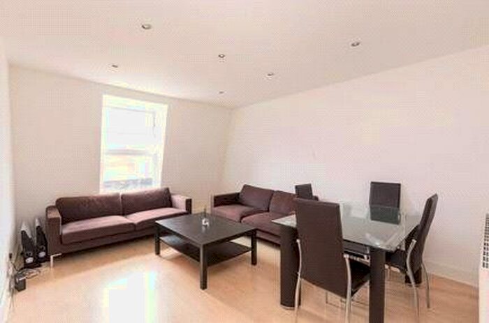 2 Bedroom Flat To Rent In Boston Place, London NW1