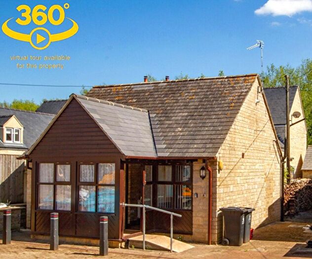 1 Bedroom Bungalow To Rent In Northfield Farm, Northfield Farm, Woodbank, Witney, OX28