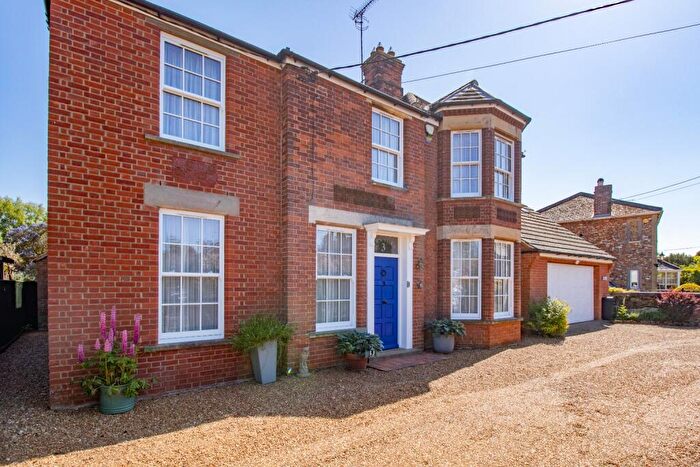4 Bedroom Detached House For Sale In Heath Road, Dersingham, PE31