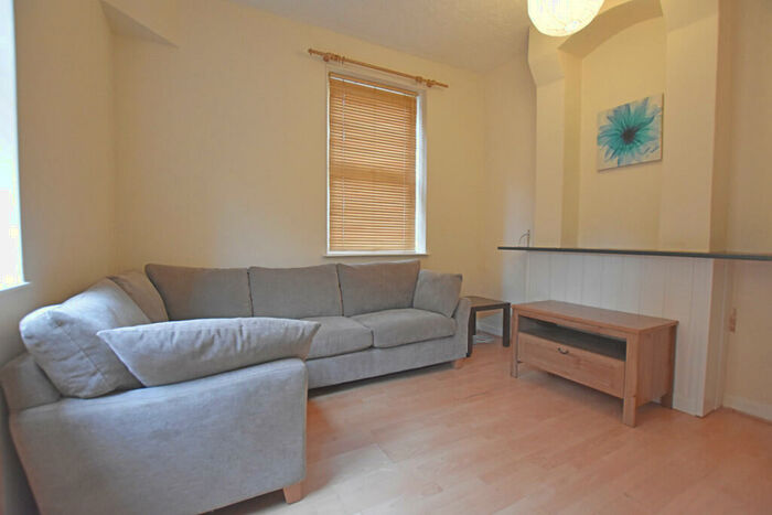 4 Bedroom End Of Terrace House To Rent In Radford Boulevard, Lenton, NG7