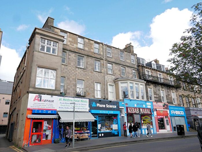 3 Bedroom Flat To Rent In Nicolson Square, Newington, Edinburgh, EH8