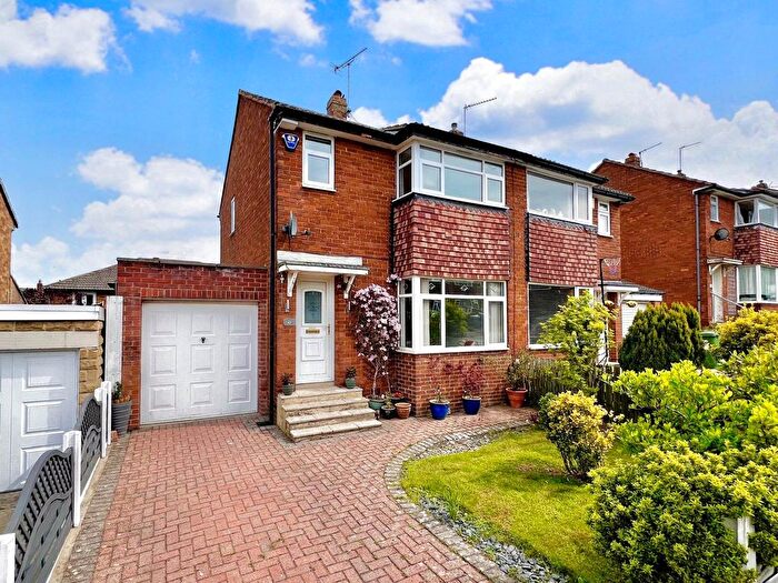 3 Bedroom Semi-Detached House To Rent In Kirkwood Close, Leeds, West Yorkshire, LS16