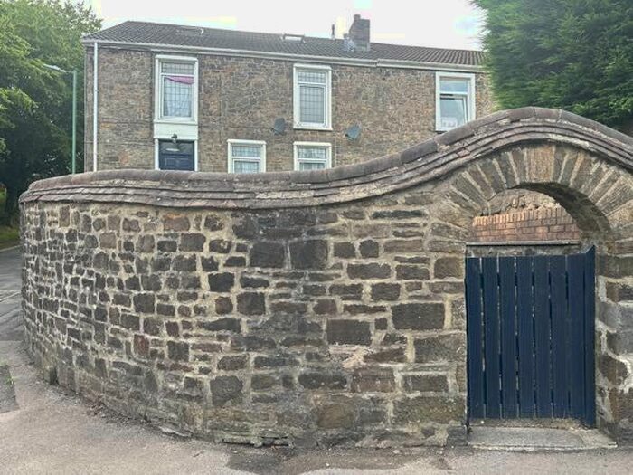 1 Bedroom Flat To Rent In Park Road, Ebbw Vale, NP23