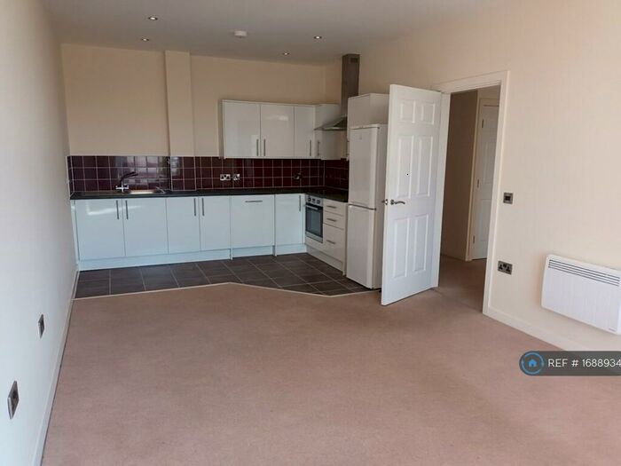 2 Bedroom Flat To Rent In Wallis Court, Buckshaw Village, Chorley, PR7