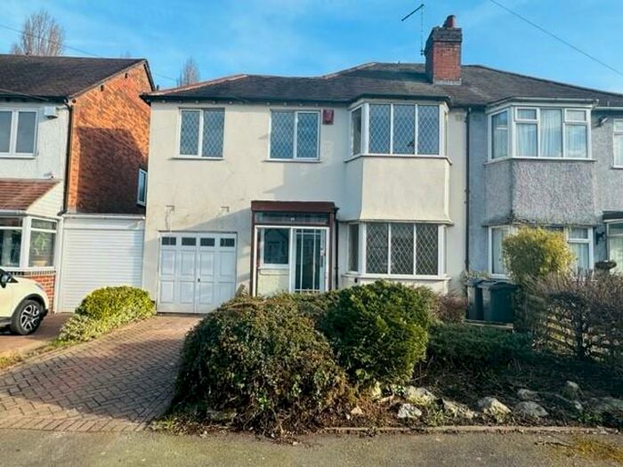 3 Bedroom Semi-Detached House To Rent In Wrekin Road, Birmingham, B44