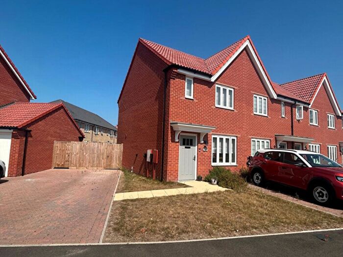 2 Bedroom House For Sale In Saunders Road, Felixstowe, IP11