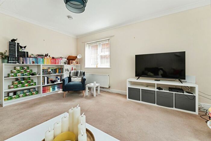 2 Bedroom Flat For Sale In Bronze Street, March, PE15