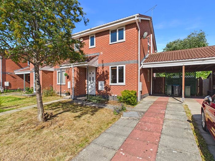 2 Bedroom End Of Terrace House For Sale In Elder Drive, Saltney, Chester, Cheshire, CH4