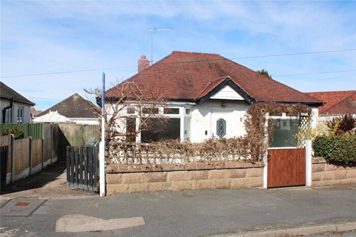 2 Bedroom Bungalow For Sale In St. Annes Avenue, Prestatyn, Denbighshire, LL19