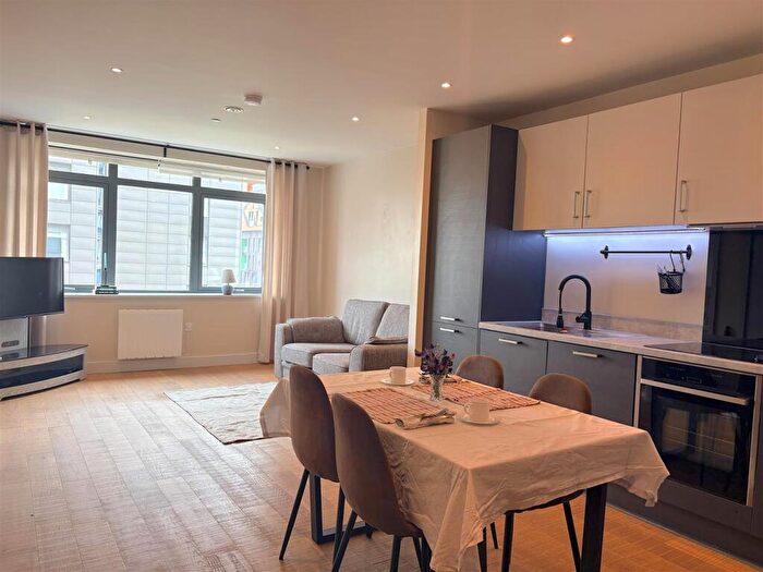 1 Bedroom Apartment For Sale In Vesta Street, M4