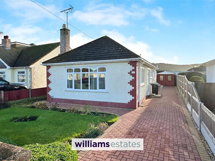 2 Bedroom Detached Bungalow For Sale In Winchester Drive, Prestatyn, LL19
