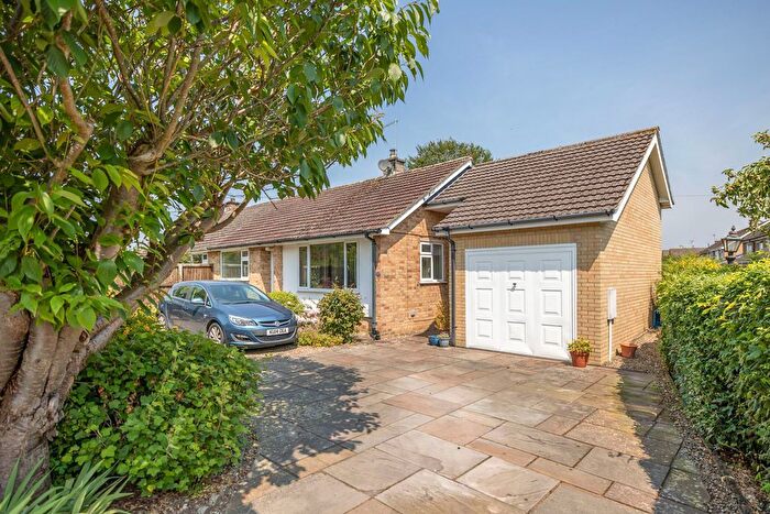 2 Bedroom Semi Detached Bungalow For Sale In Middlecave Drive, Malton, YO17