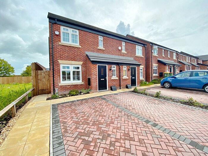 3 Bedroom Semi-Detached House To Rent In Caspian Avenue, Lightfoot Green, Preston, PR4